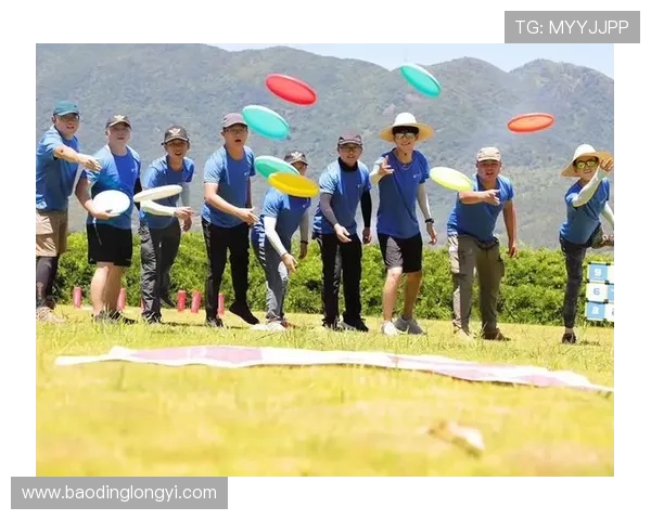 广州飞盘队与西安飞盘队赛后复盘分析灵活性对比与战术启示