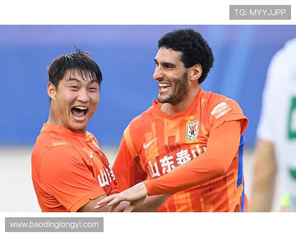 武汉网球队边路渗透战术解析与深度剖析网球竞技新思维