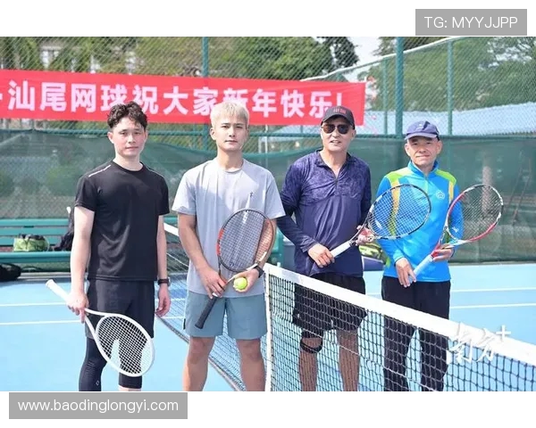 聚焦网球：探讨上海网球队的默契配合与战术协作