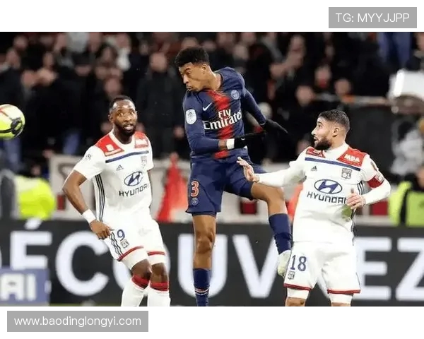 里昂主场迎战摩纳哥巅峰对决两大豪门争夺法甲关键积分