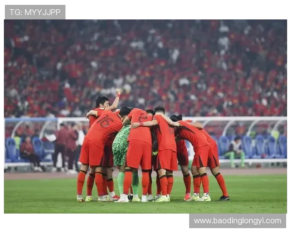 国足鏖战东亚杯鏖强敌全场奋勇拼搏展现新时代中国足球风貌