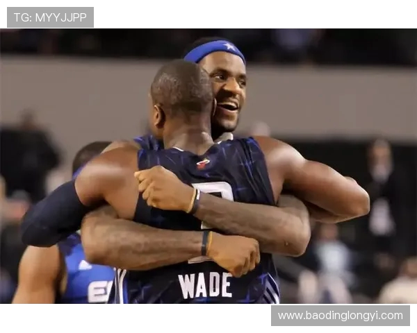 火箭与快艇激战正酣10月27日NBA精彩对决引发球迷热议 火箭与快艇激战正酣10月27日NBA精彩对决引发球迷热议